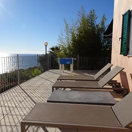 Villetta Sole Mare Santo Stefano al Mare Exterior photo